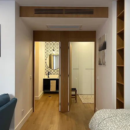 Coracao Do Castelo Al Apartment